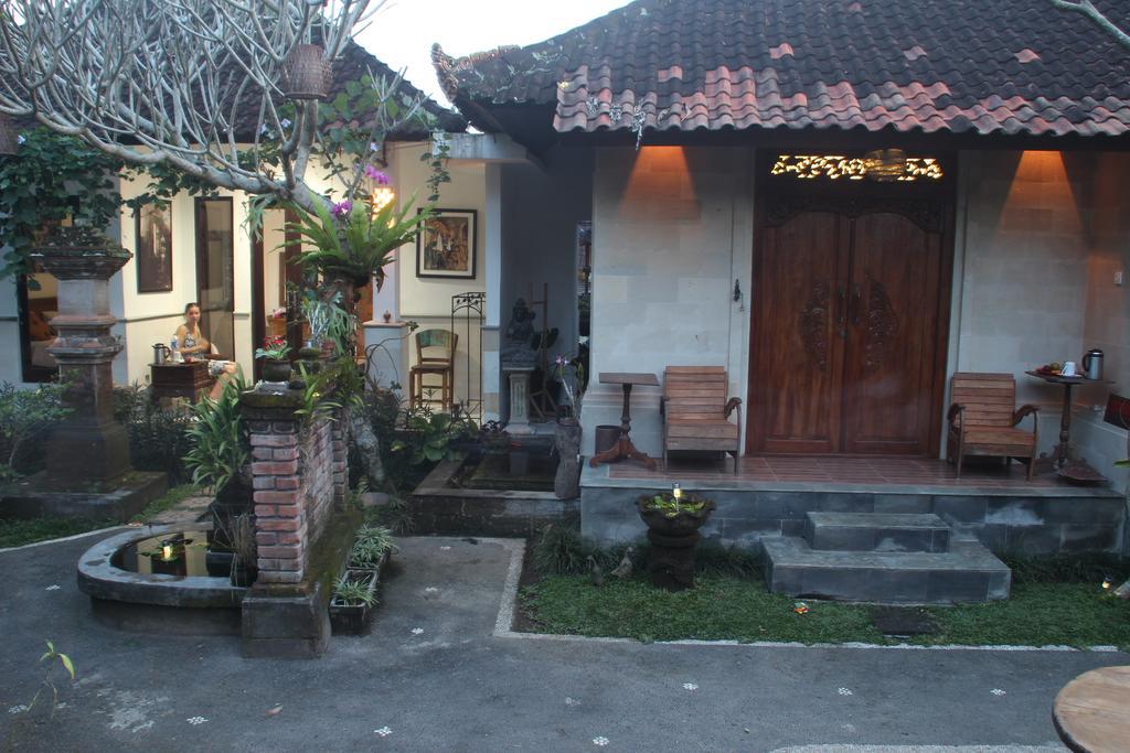 Ubud Rooms B&B Exterior photo